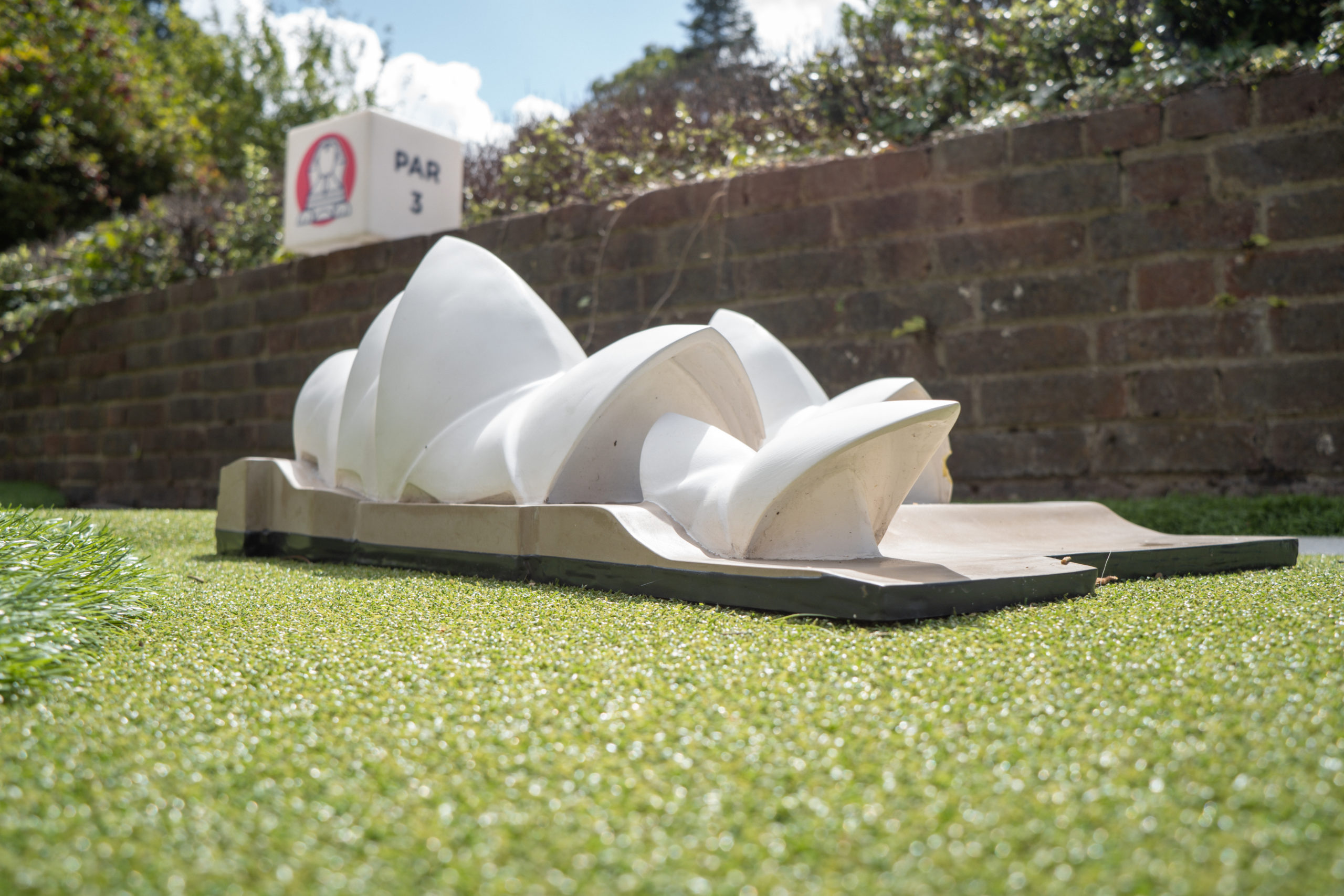 Sydney Opera House obstacle at Mini Golf Crawley