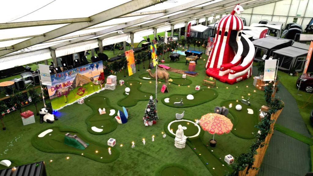 Ariel shot of Globetrotters Mini Golf